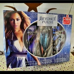NWT Beyoncé Pulse Lotion Gift Set